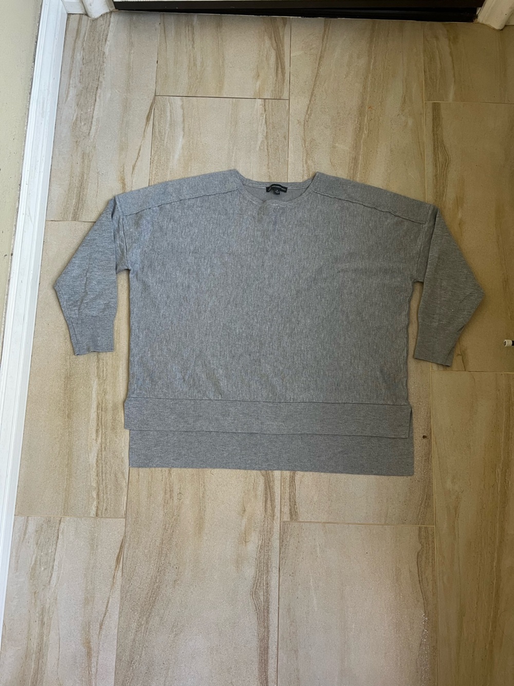 Adrianna Papell Light Gray Crewneck Pullover Sweater